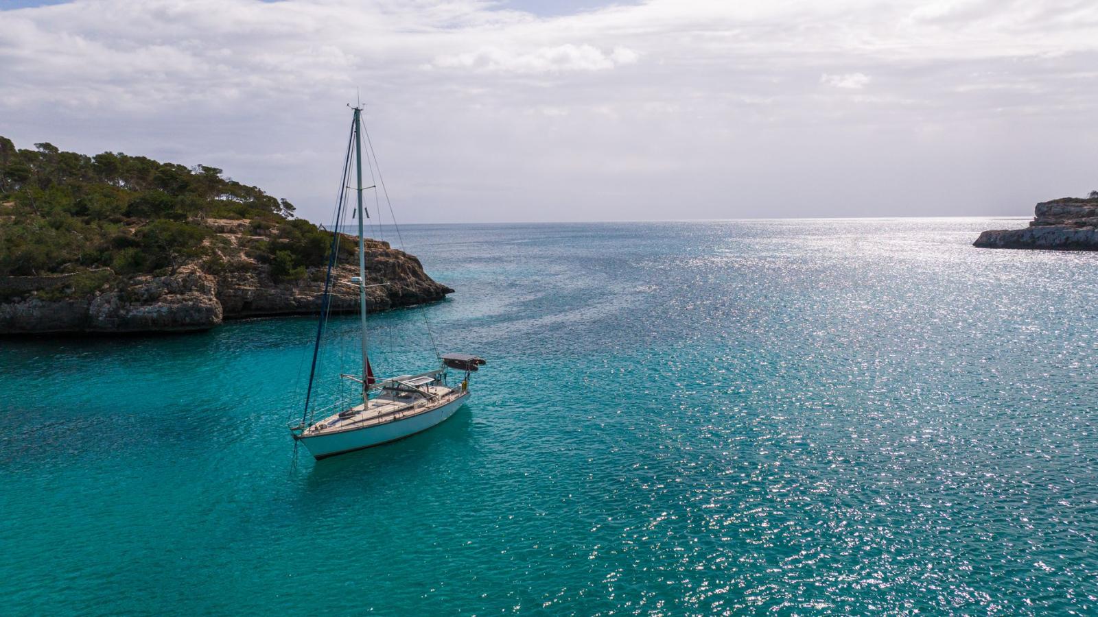 Segeln auf Mallorca: Törns, Charter und die schönsten Buchten